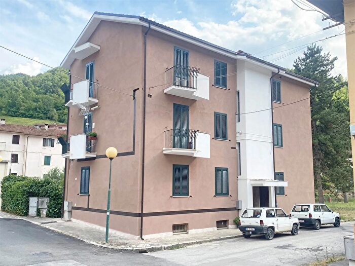 Appartamento trilocale in vendita in Morino