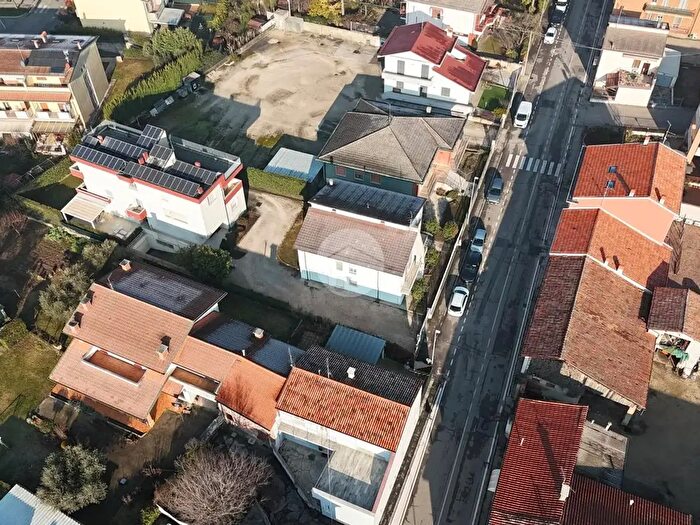 Casa con 5 locali in vendita in Via Chiavichetta, San Bonifacio