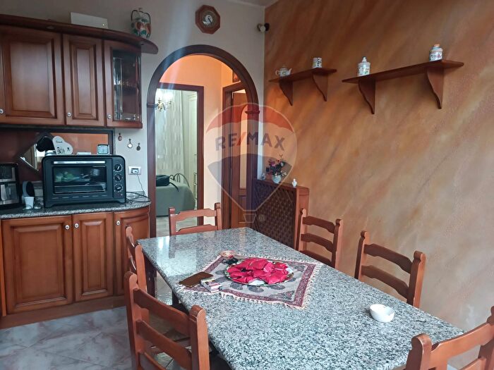 Appartamento trilocale in vendita in Viale Don Minzoni, Giarre