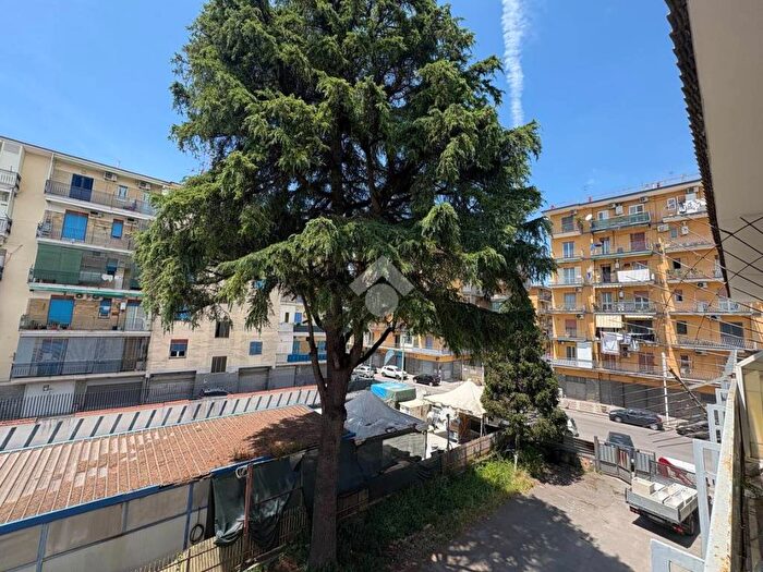 Appartamento bilocale in affitto in Via sette re, Arzano