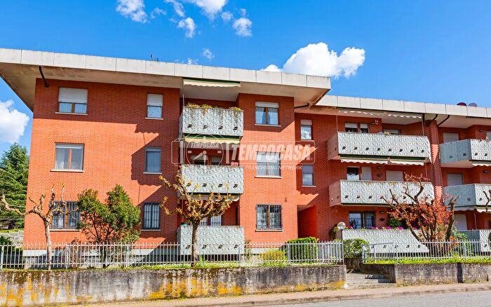 Appartamento con 6 locali in vendita in Via Fornace, Castiglione Torinese