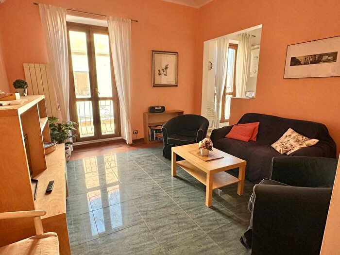 Appartamento trilocale in affitto in Via Porto Neroniano, Centro Storico, Anzio