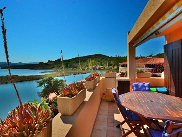 Appartamento trilocale in affitto in Località Costa Serena, Costa Serena, Palau