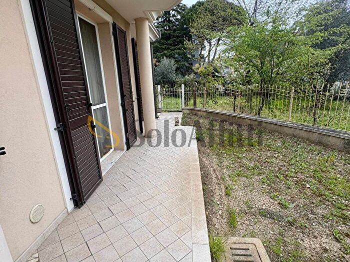 Appartamento trilocale in affitto in Via Acquario, Via Covignano Villaggio Azzurro, Rimini