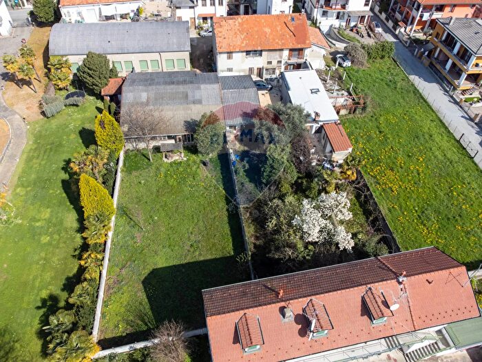 Appartamento monolocale in vendita in Via Matteotti a, Roncello