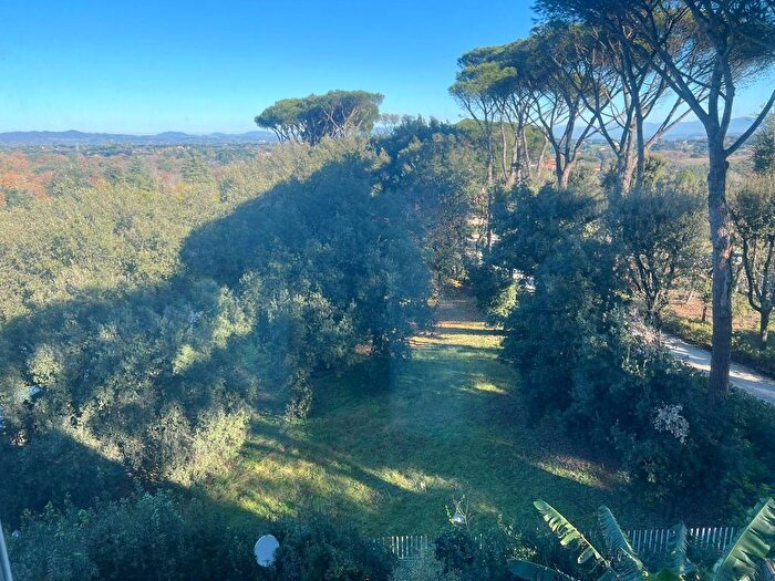 Appartamento quadrilocale in affitto in Via Bracciano, Grottarossa Saxa Rubra, Roma