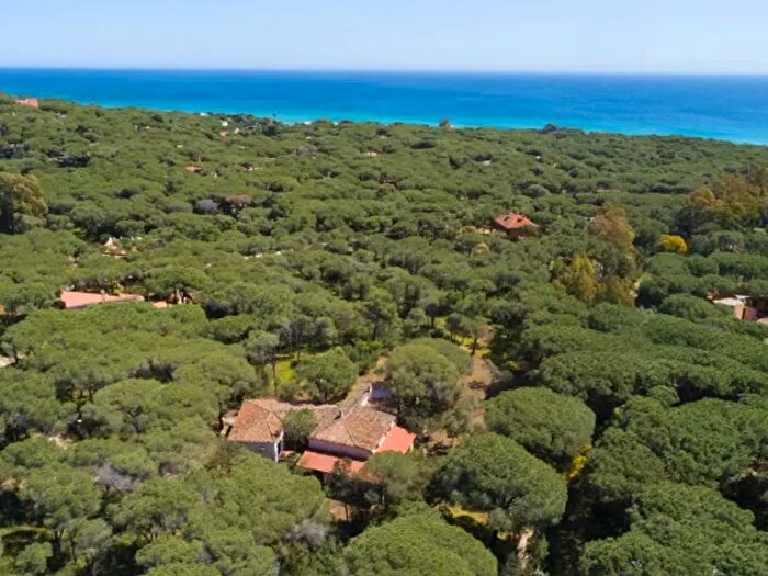 Casa con 6 locali in vendita in Comunione Riva dei Pini, Pula