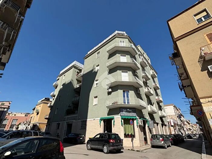 Appartamento quadrilocale in vendita in Via Pestalozzi, Foggia
