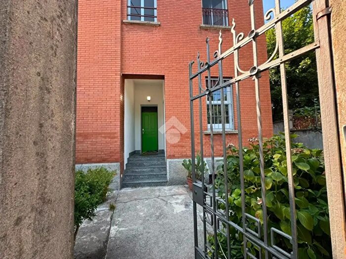 Appartamento monolocale in affitto in Via Antonio Canova, Novara