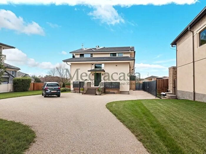 Casa con 10 locali in vendita in Cascina Trione, Cuorgne