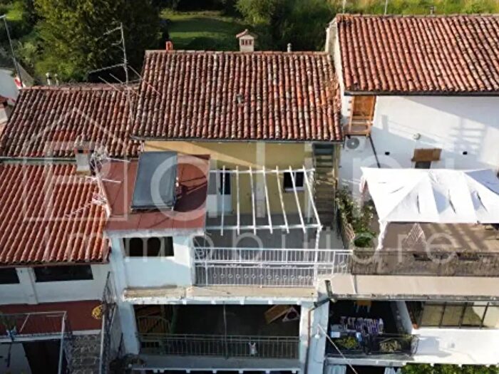 Appartamento trilocale in vendita in Via Pedenaga c, Rodengo Saiano