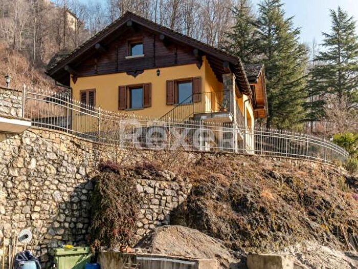 Casa con 6 locali in vendita in Via Canvento, Taleggio