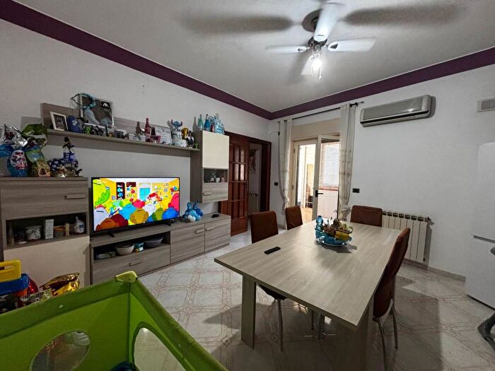 Appartamento trilocale in affitto in Via Ottobre, Centro, Torregrotta