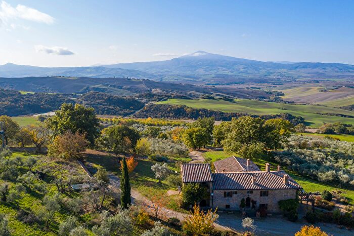 Casa in vendita in Pienza