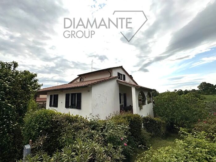 Appartamento trilocale in affitto in Citta Della Pieve