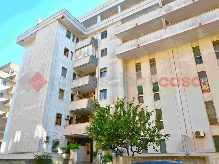 Appartamento quadrilocale in vendita in Via Legnago Snc, Brindisi