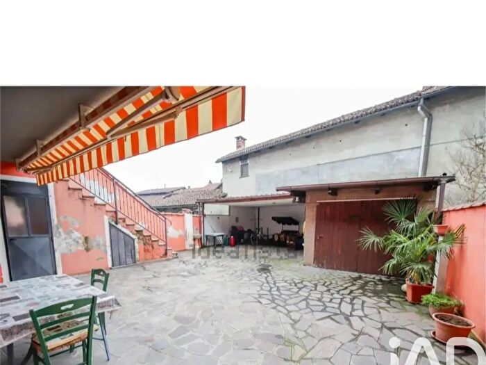 Casa con 5 locali in vendita in Via Pastrengo, Montanaro