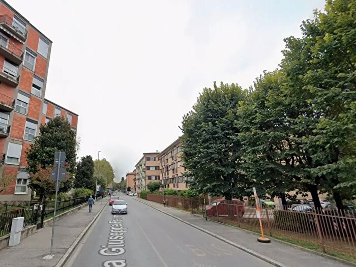 Appartamento bilocale in affitto in Via Giuseppe Ferrari, Monza