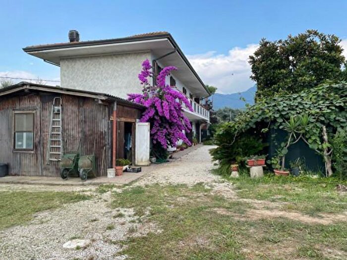 Casa con 6 locali in vendita in Via Marchetti, Pietrasanta