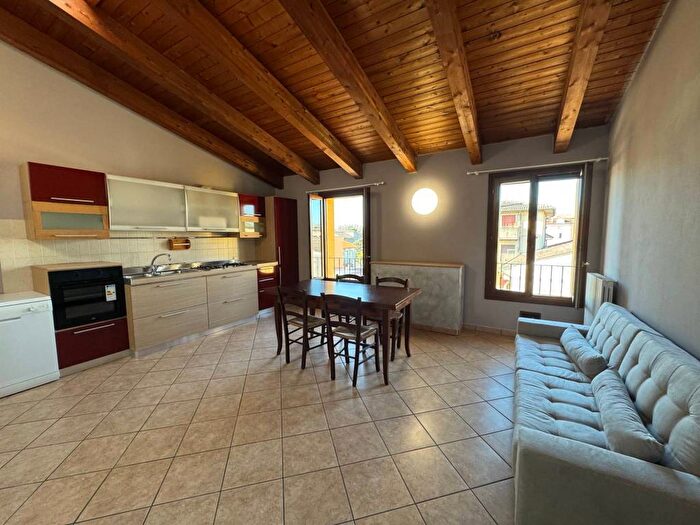 Appartamento trilocale in affitto in Centro, Casalmaggiore