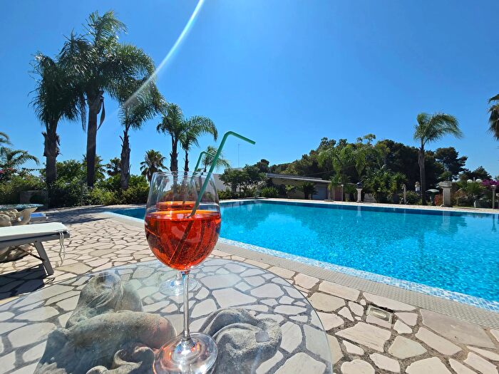 Casa con 7 locali in vendita in Strada Comunale San Pasquale Snc Carpignano Salentino Italia, Carpignano Salentino