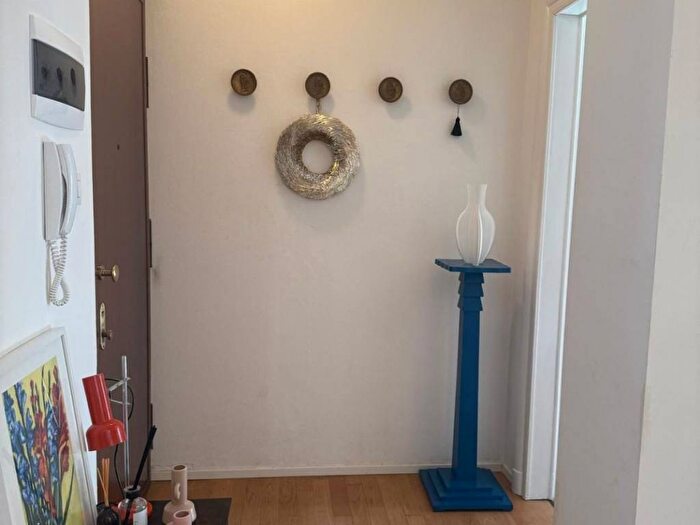 Appartamento bilocale in affitto in Via Giuseppe Compagnoni, Plebisciti Susa, Milano