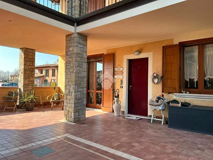 Appartamento trilocale in vendita in Via Roma, Travagliato