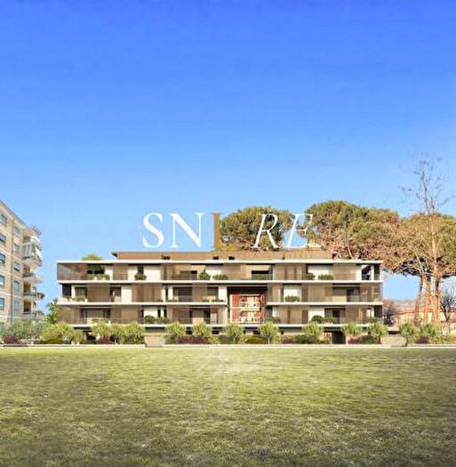 Appartamento trilocale in vendita in Via Arrigo da Settimello, Firenze