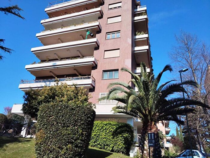 Appartamento con 5 locali in affitto in Via Cassia, La Giustiniana, Roma