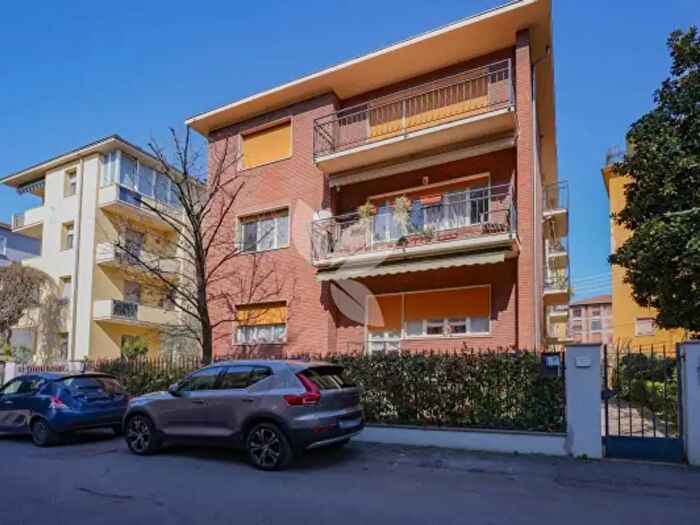 Appartamento trilocale in vendita in Via Donatello, Parma