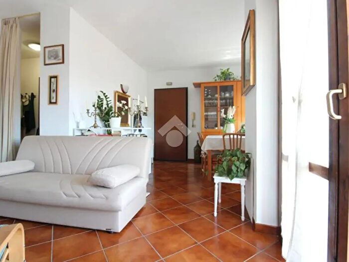 Appartamento quadrilocale in vendita in Via Don Mario Zuccante, Castelnuovo Di Porto
