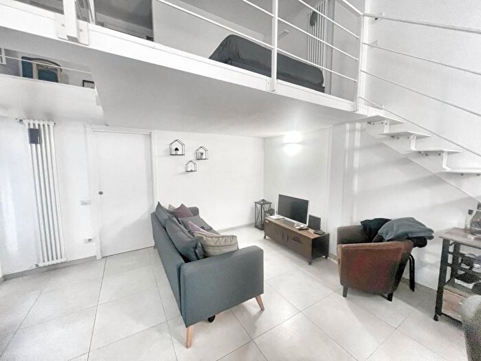 Appartamento bilocale in affitto in Via Tullo Massarani, Lodi Brenta, Milano