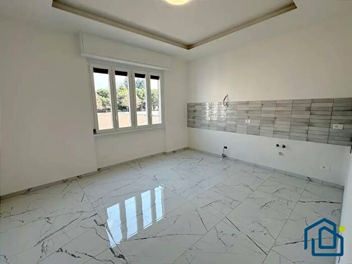 Appartamento bilocale in vendita in Via l Manara, Lainate