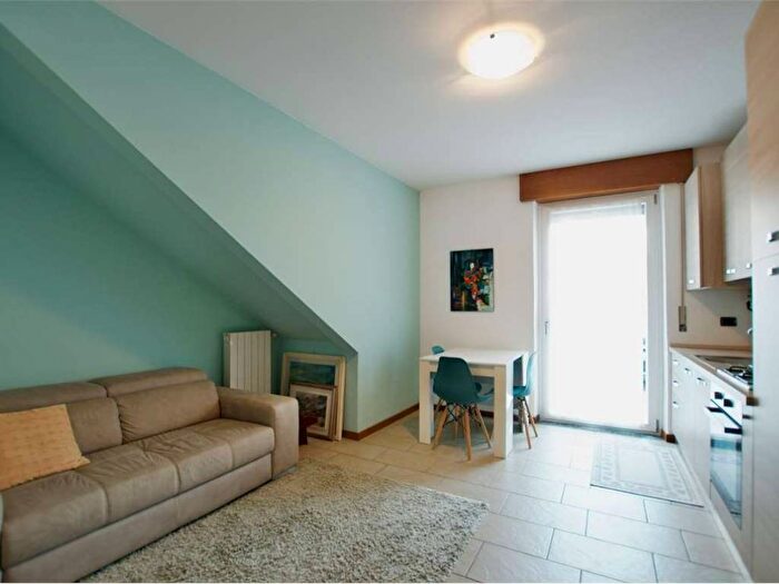 Appartamento bilocale in affitto in Via Alessandro Noli, Borgo Palazzo, Bergamo