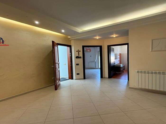 Appartamento trilocale in affitto in Semicentro, Alcamo