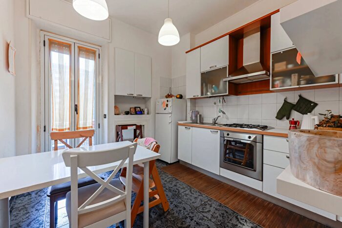 Appartamento bilocale in vendita in Via Vespri Siciliani, Milano