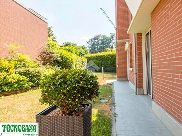 Appartamento con 5 locali in vendita in Via F Cilea, Casalecchio Di Reno