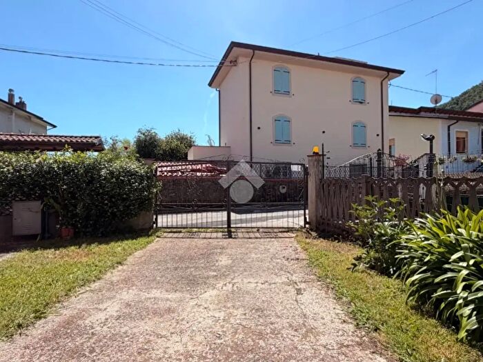 Appartamento monolocale in affitto in Via Carpione, Arcola