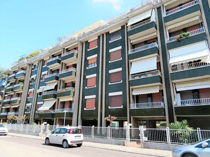 Appartamento trilocale in affitto in Via Lorenzo Magalotti, San Paolo, Novara