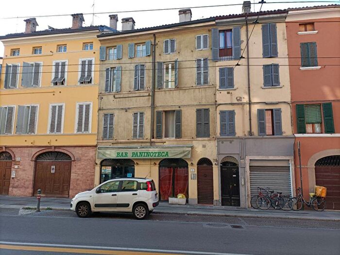 Appartamento bilocale in affitto in Strada Nino Bixio, Parco Ducale Oltretorrente, Parma