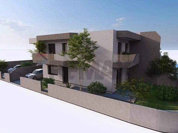 Appartamento quadrilocale in vendita in Via Mazzucchi, Tuglie