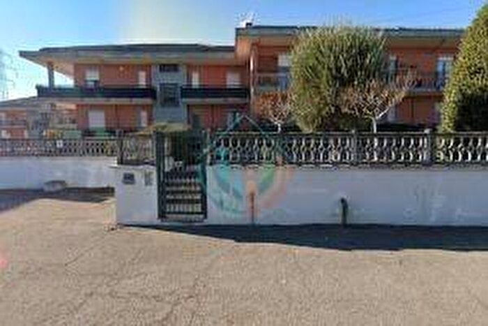 Appartamento trilocale in affitto in Via Valdellatorre, Centro, Pianezza