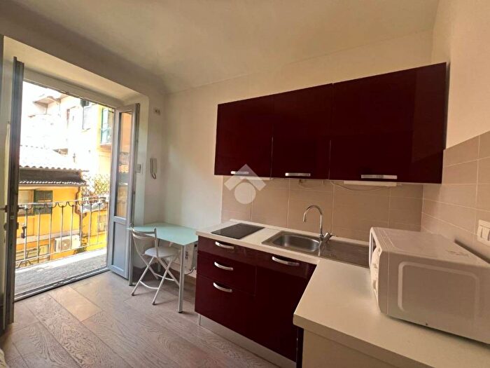 Appartamento monolocale in affitto in Via Accademia Albertina, Via della Rocca, Torino