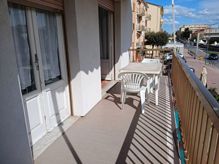 Appartamento quadrilocale in affitto in Via Della Principessa, Centro, San Vincenzo