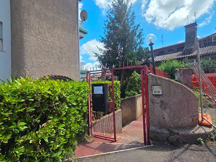 Appartamento bilocale in affitto in Via Raffaele Stasi, Tomba di Nerone, Roma