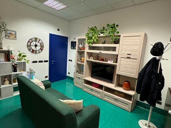 Appartamento trilocale in affitto in Centro, Lugagnano Val dArda