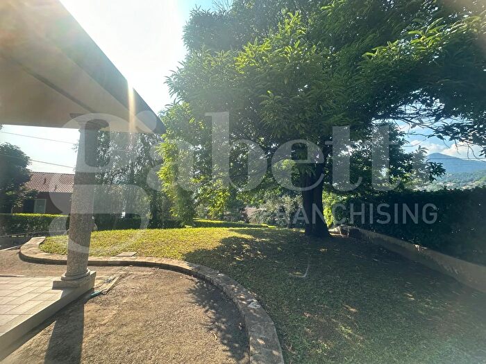 Casa in vendita in Via Parini, Longone Al Segrino