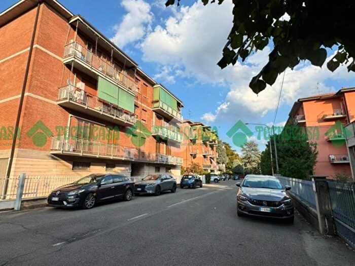 Appartamento quadrilocale in vendita in Via AGrandi, Centro, Vignola