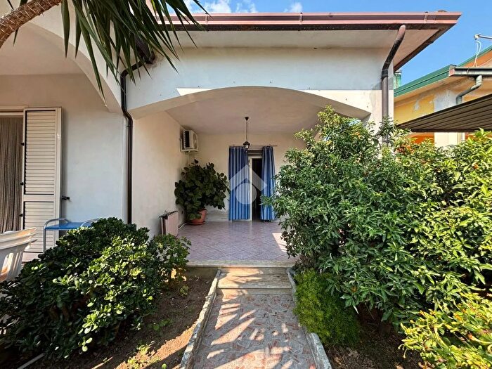 Casa quadrilocale in vendita in Cda Ricota Grande, CoriglianoRossano