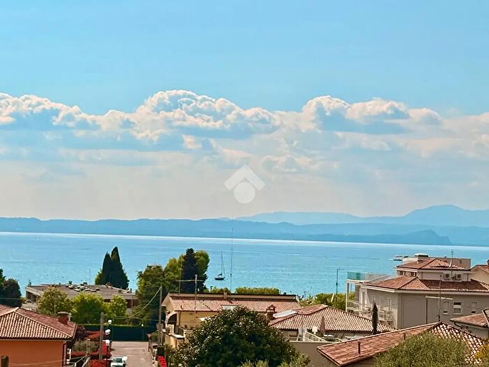 Appartamento bilocale in vendita in Via Galvani, Bardolino